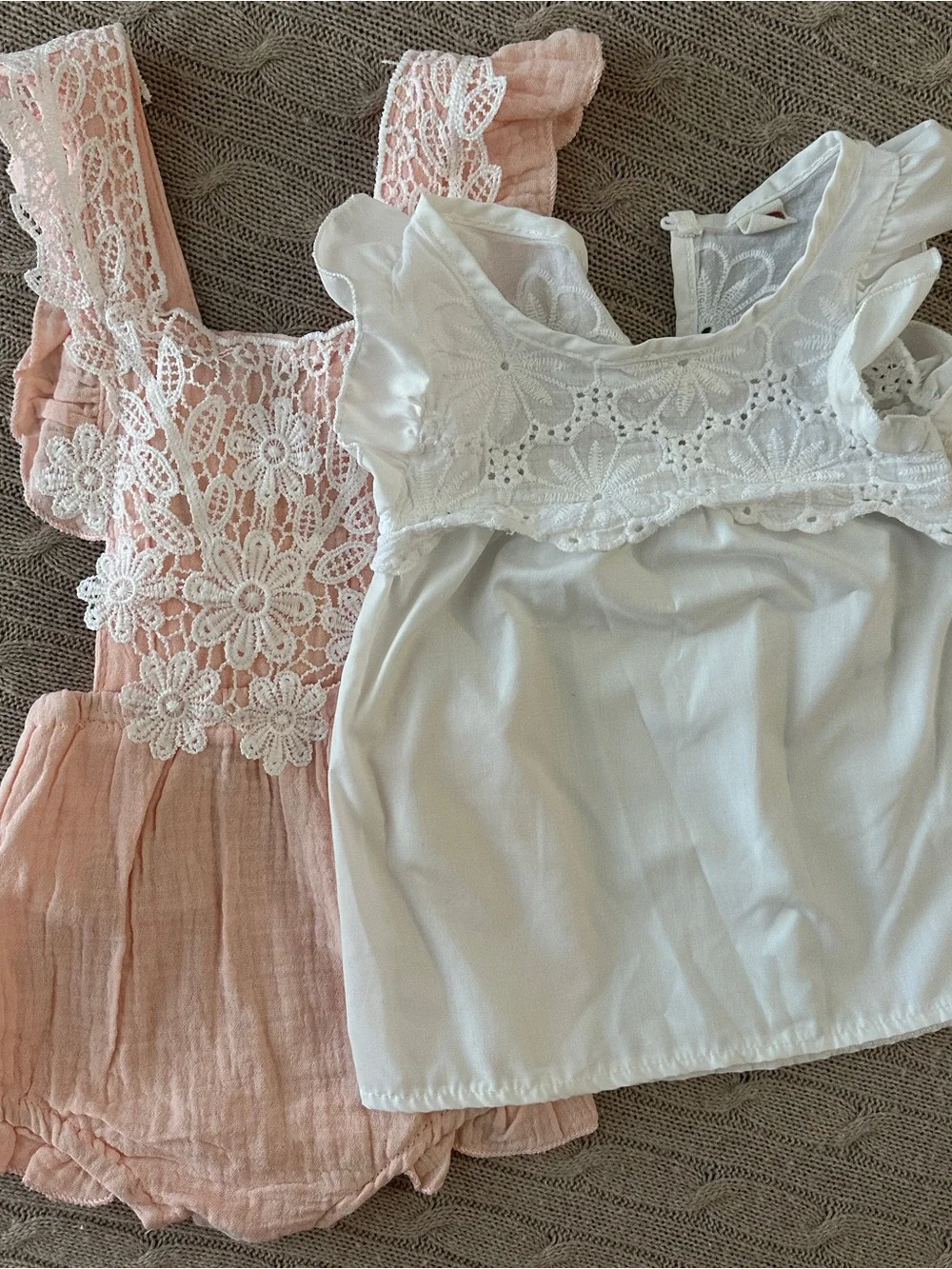 EUC 5pc Baby Girl Romper Bundle, Floral Lace, 24 Months